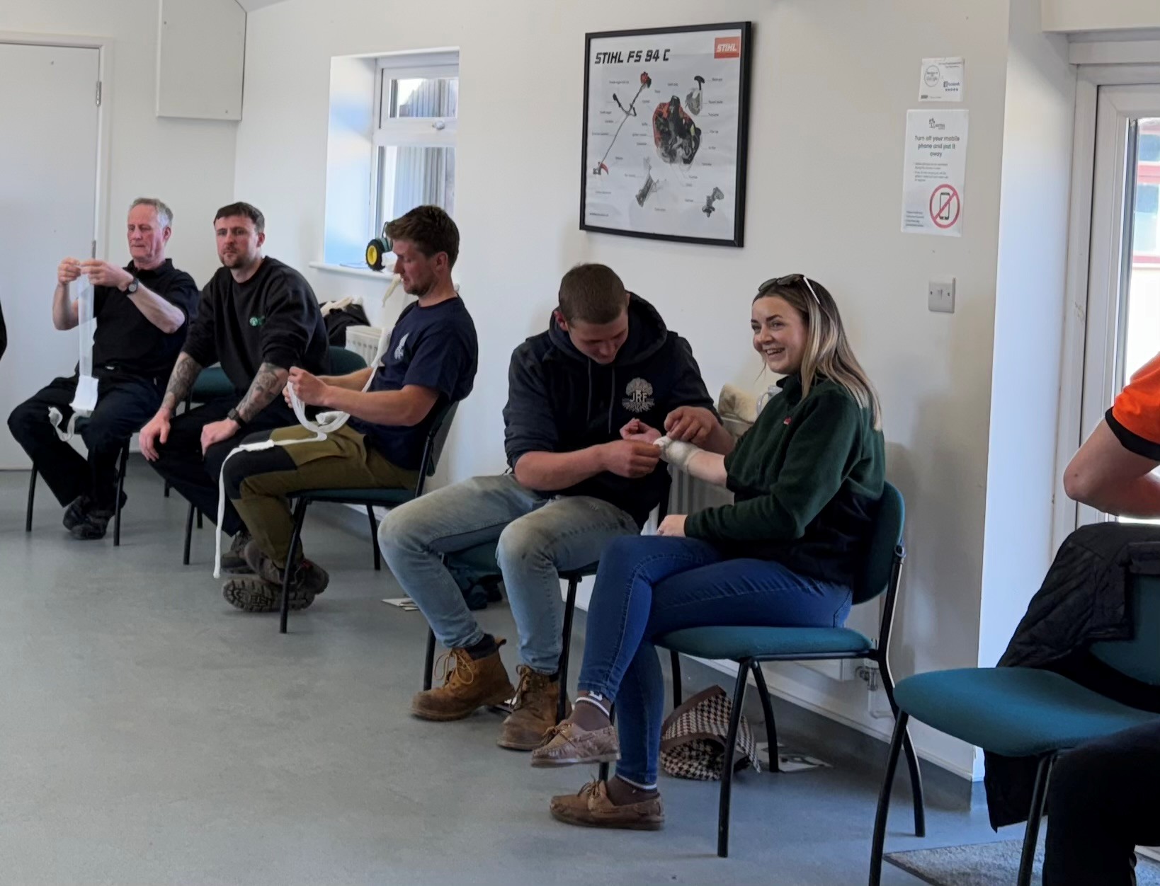 Emergency First Aid for Outdoor Workers Course (EFAW +F)