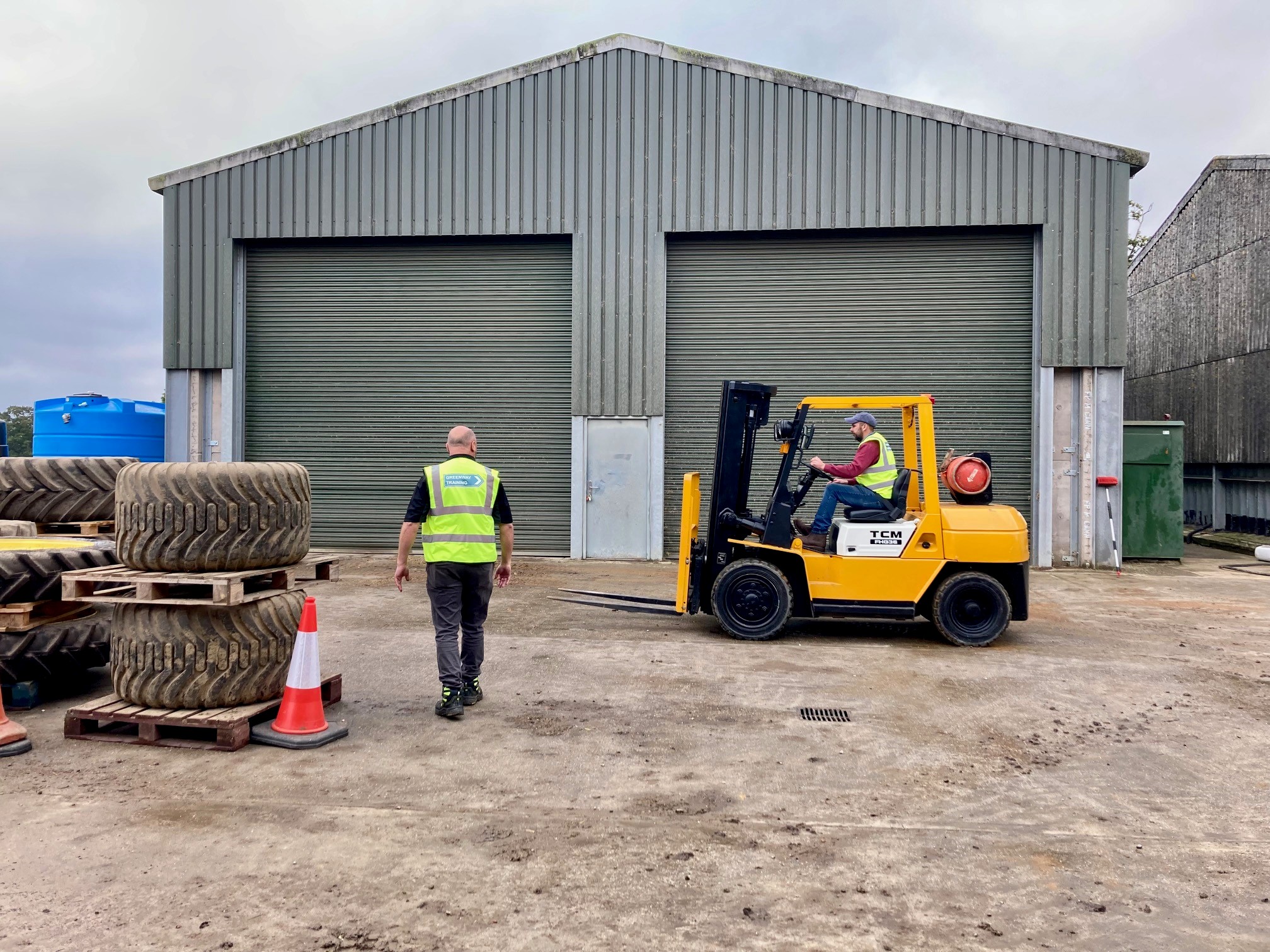 LANTRA Awards Counterbalance Forklift Trucks Course