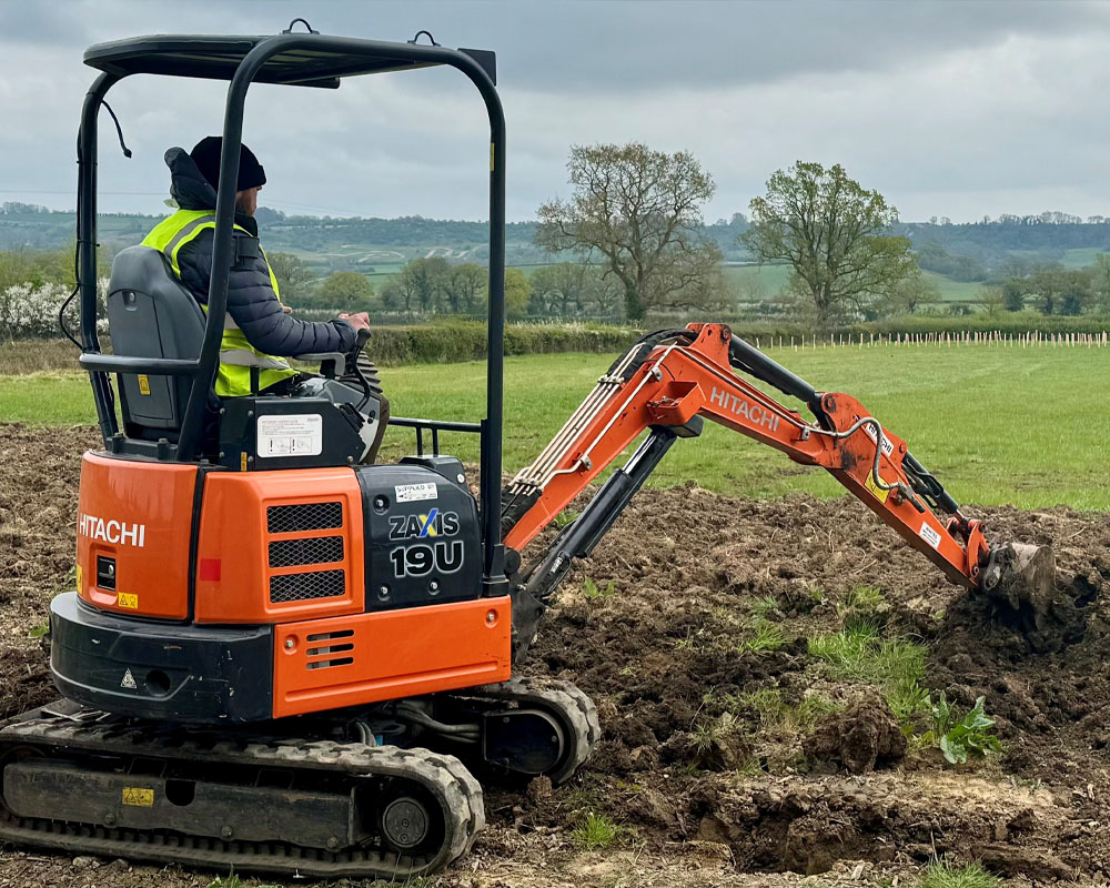 LANTRA Awards 360 Excavator [Tracked] Course for Novice Operators