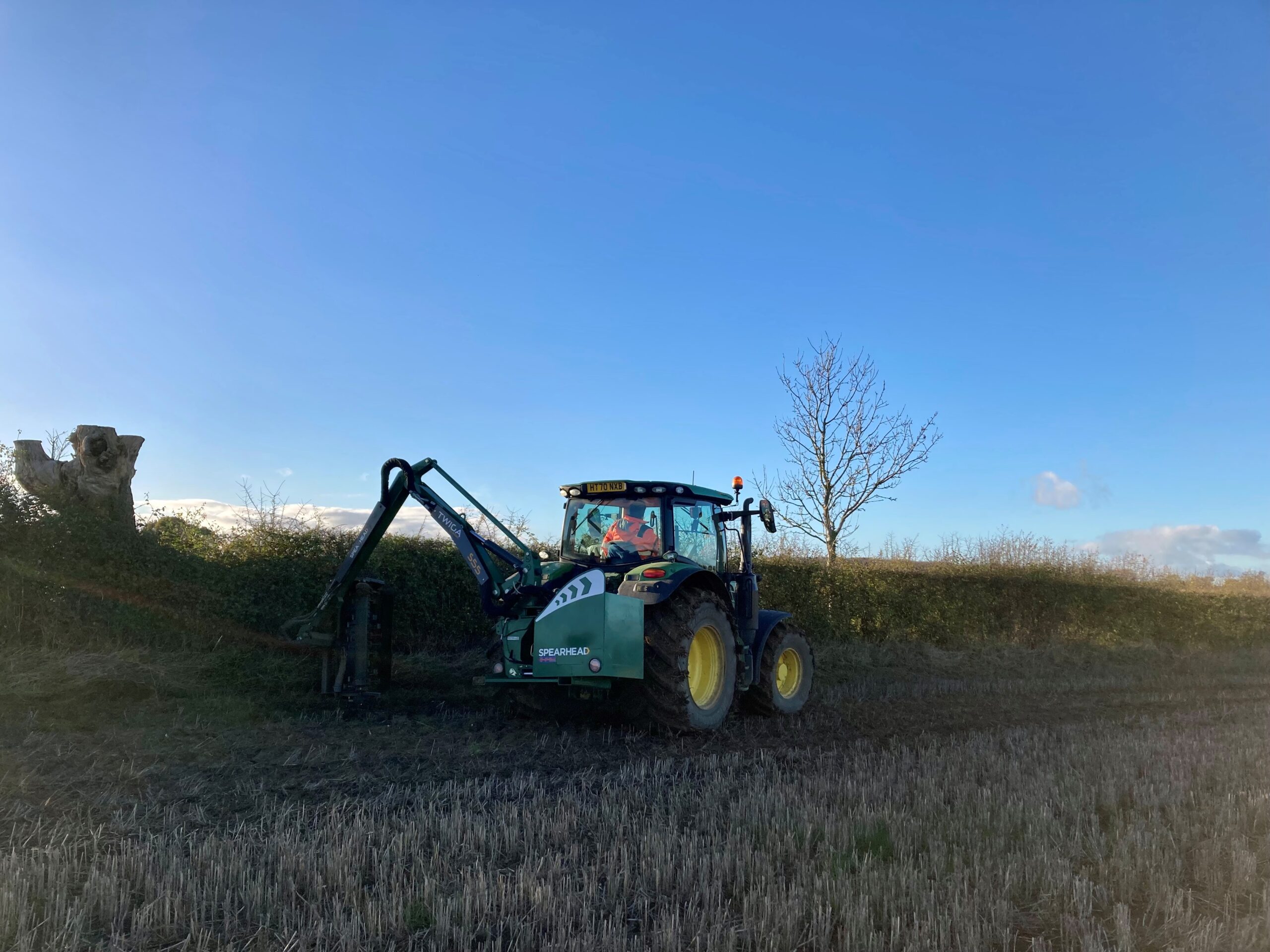 LANTRA Awards Arm Mounted Cutting Equipment Course
